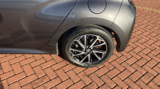 Toyota Yaris 1.5 Hybrid Design 5dr CVT Hybrid Hatchback